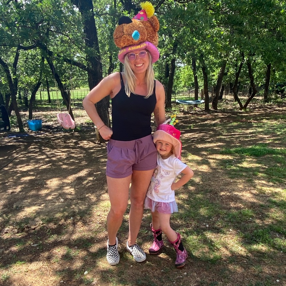 Meet your Posher, Megan